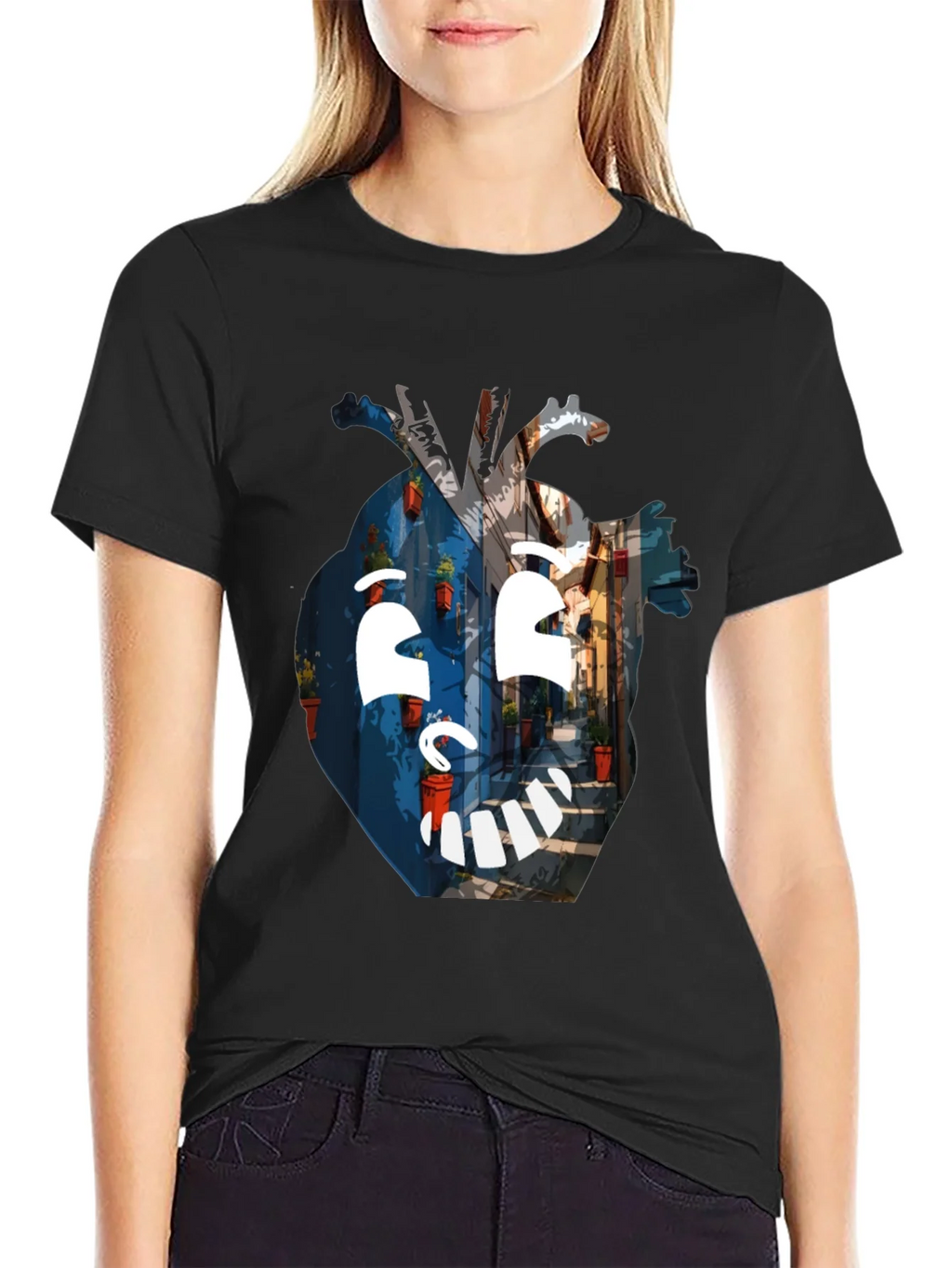 Artistic Heart Graphic Black T-Shirt product image 2